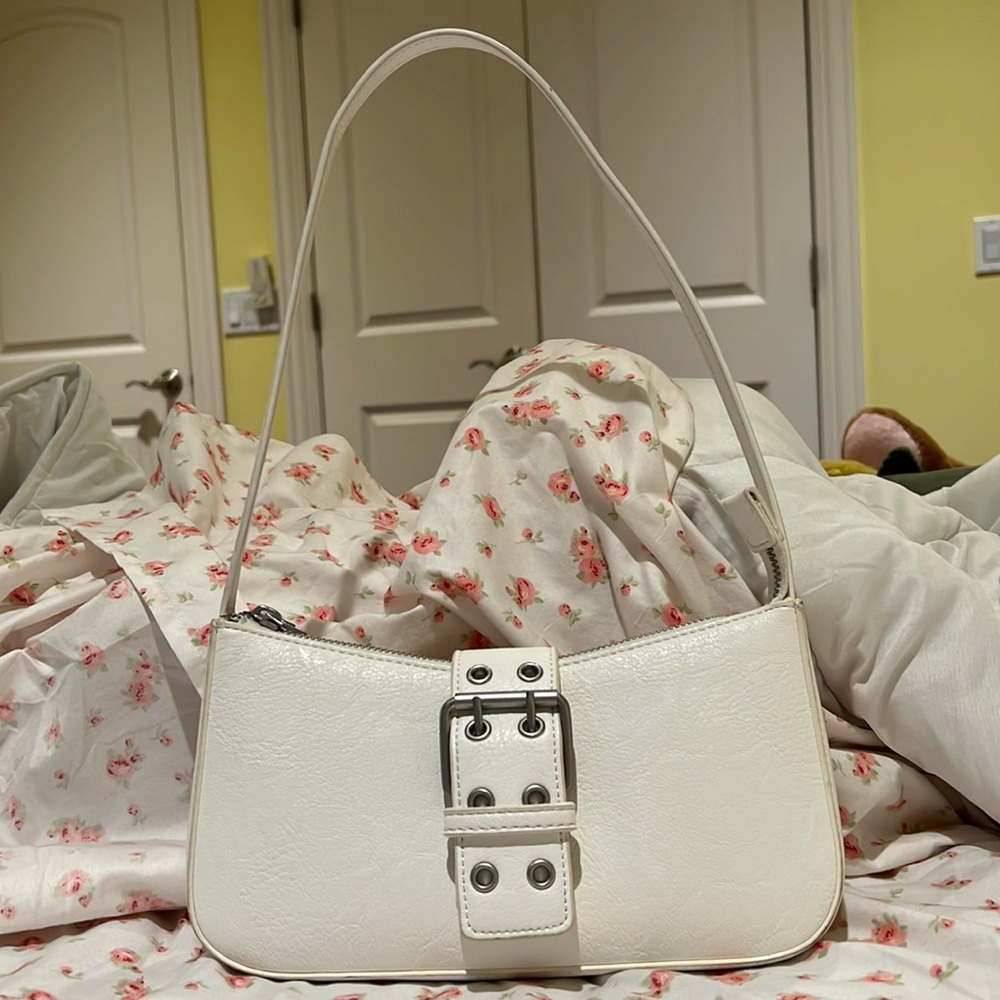 Brandy Melville White Shoulder Bag